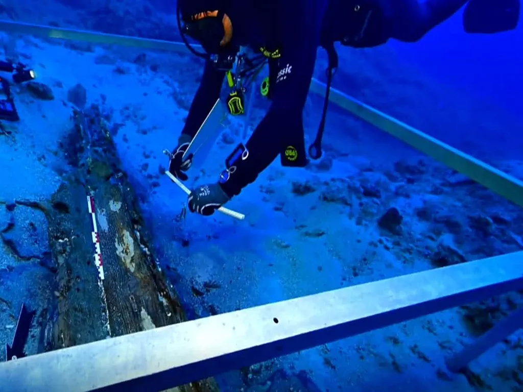 Ancient Greek Shipwreck Discovered Off Komiža, Croatia - Credit: Screenshot, Underwater Archaeology Department of the Croatian Conservation Institute